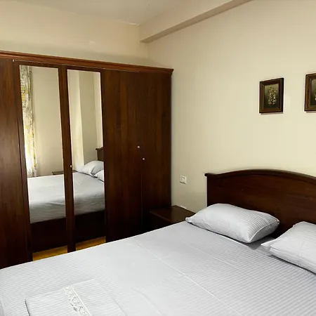 Ana's Apartment Sarande